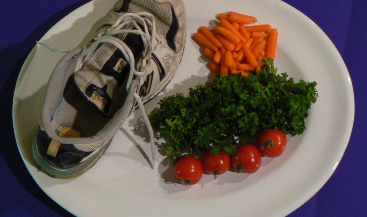 Between the Family - Vegetarian Sneaker - White Plate as Palette