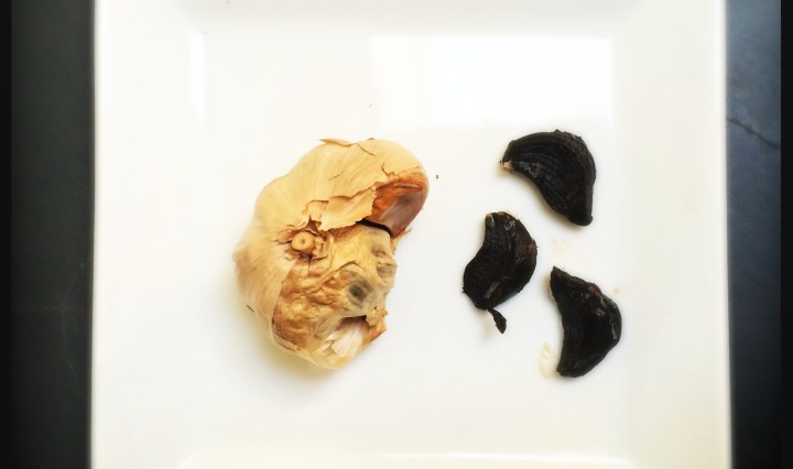 Black Garlic - Between the TInes